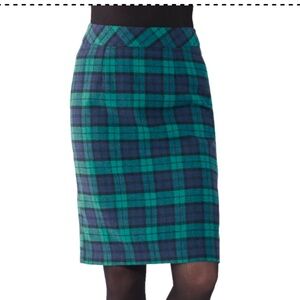 NWOT black watch pencil straight skirt